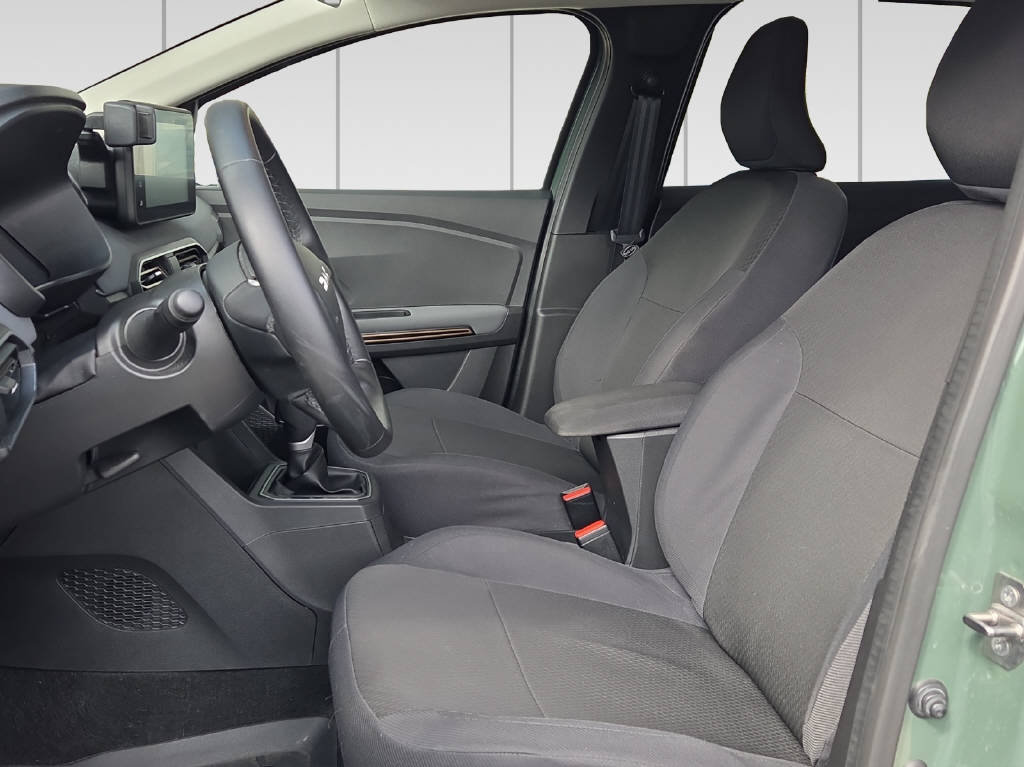 DACIA Jogger 1.6 Hybrid Extreme 7P, Hybride Intégral Essence/Électricité, Occasion / Utilisé, Automatique - 4