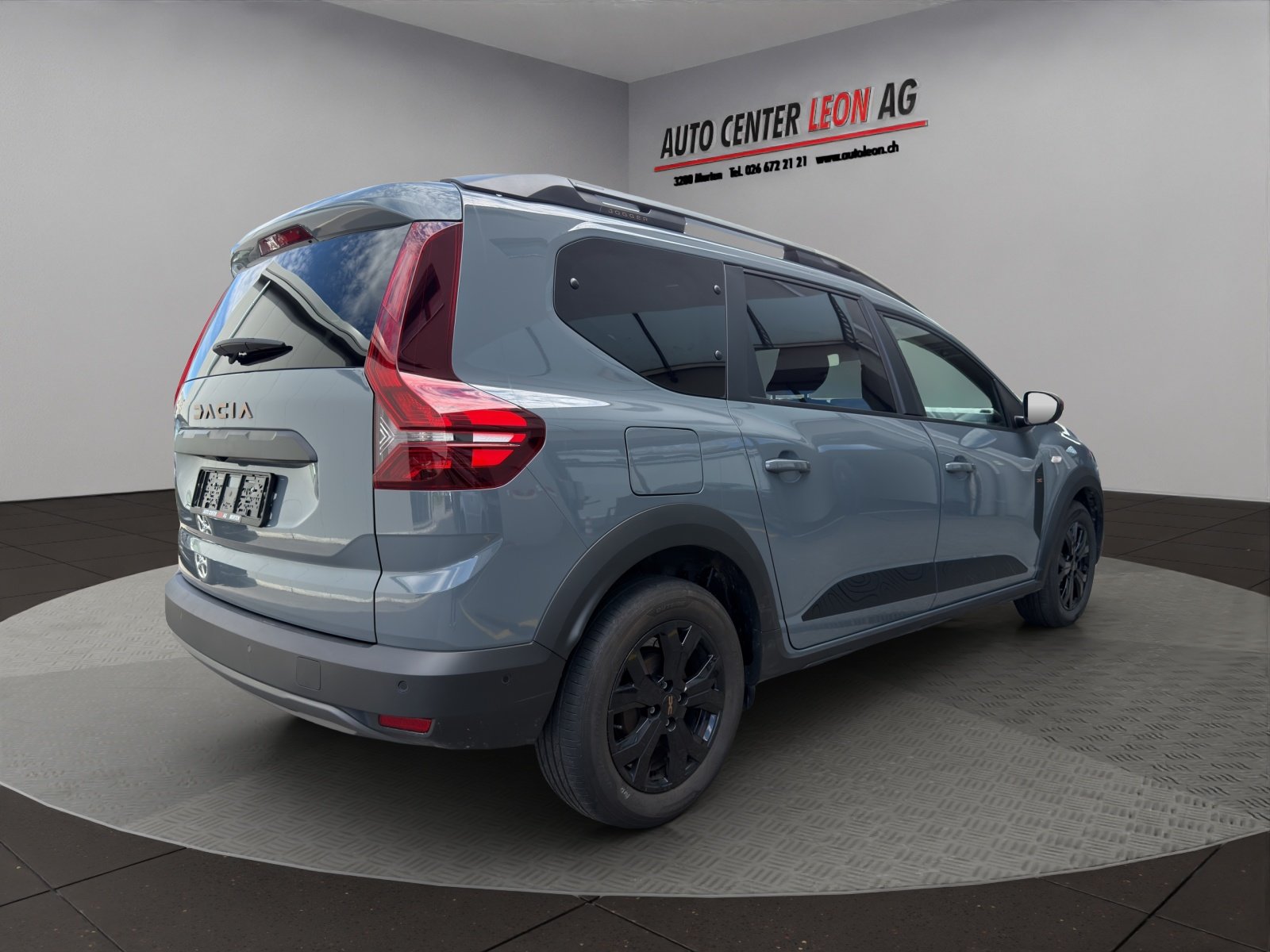DACIA Jogger HEV 140 Extreme+, Full-Hybrid Petrol/Electric, Second hand / Used, Automatic - 6