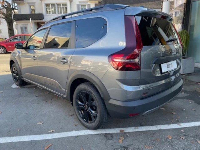 DACIA Jogger 1.6 Hybrid Extreme 7P, Full-Hybrid Petrol/Electric, Second hand / Used, Automatic - 2