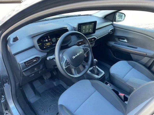 DACIA Jogger 1.6 Hybrid Extreme 7P, Full-Hybrid Petrol/Electric, Second hand / Used, Automatic - 7