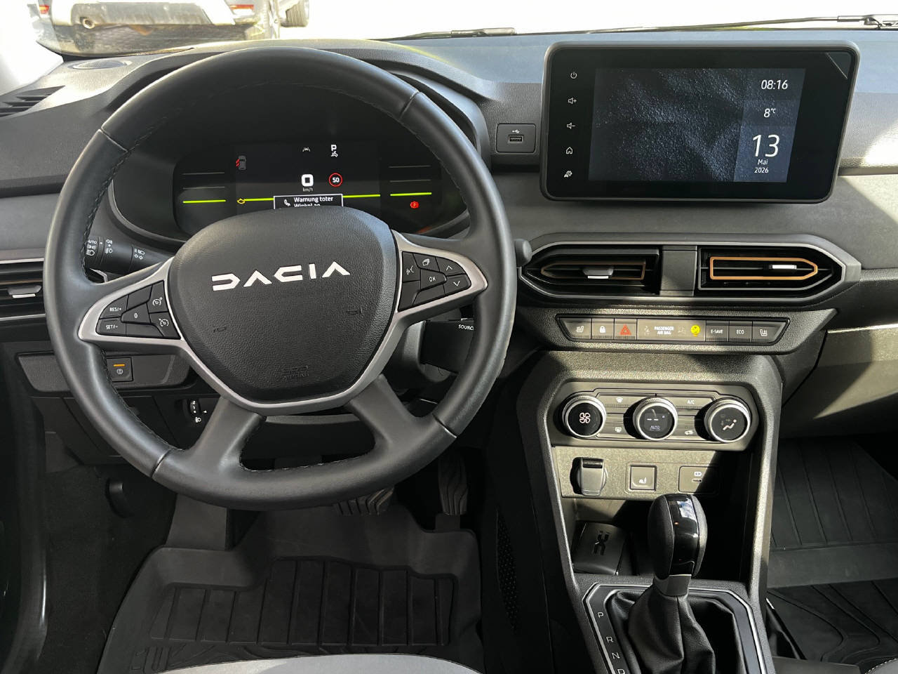 DACIA Jogger 1.6 Hybrid Extreme 7P, Voll-Hybrid Benzin/Elektro, Occasion / Gebraucht, Automatik - 4