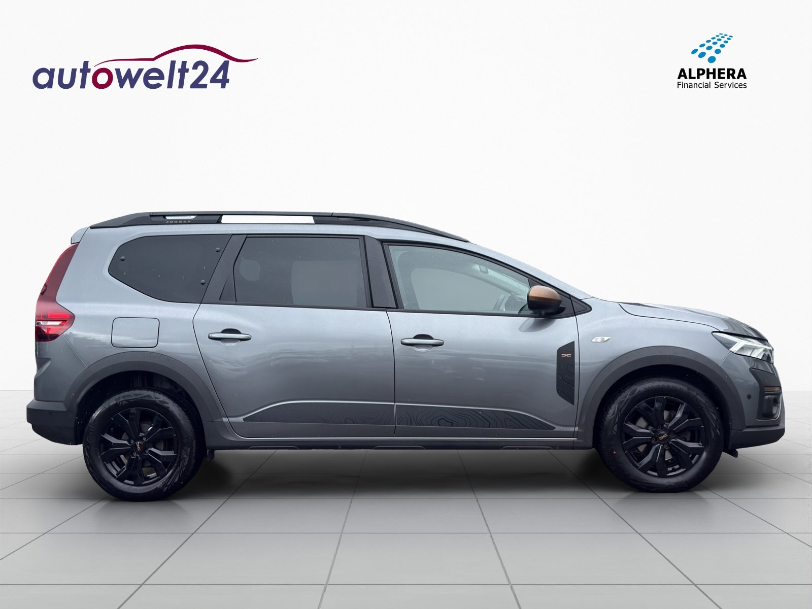 DACIA Jogger TCe 110 Extreme 7-PLÄTZER, Benzin, Occasion / Gebraucht, Handschaltung - 4
