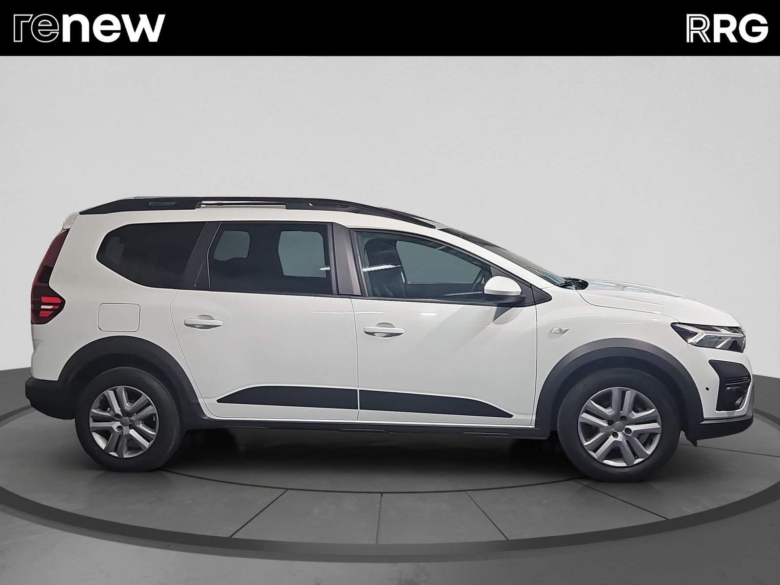 DACIA Jogger TCe 110 Expression, Petrol, Second hand / Used, Manual - 2