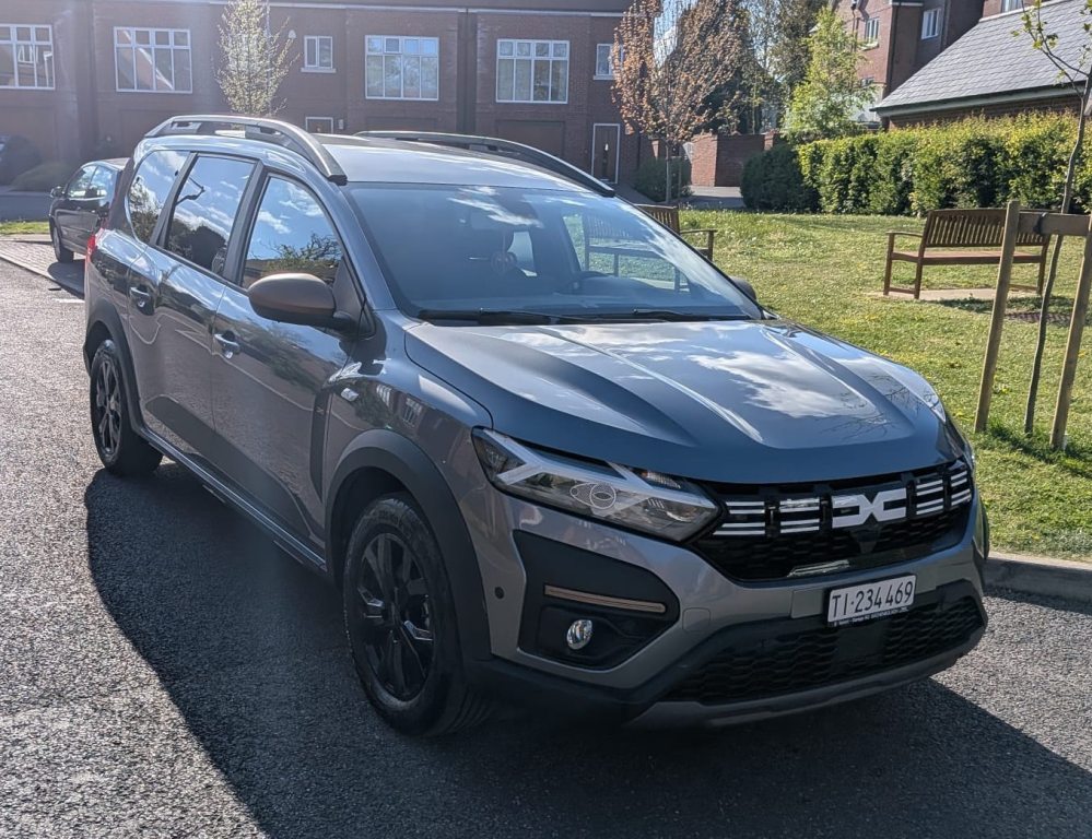 DACIA JOGGER 1.6 Hybrid Extreme 7P, Voll-Hybrid Benzin/Elektro, Occasion / Gebraucht, Automatik - 2