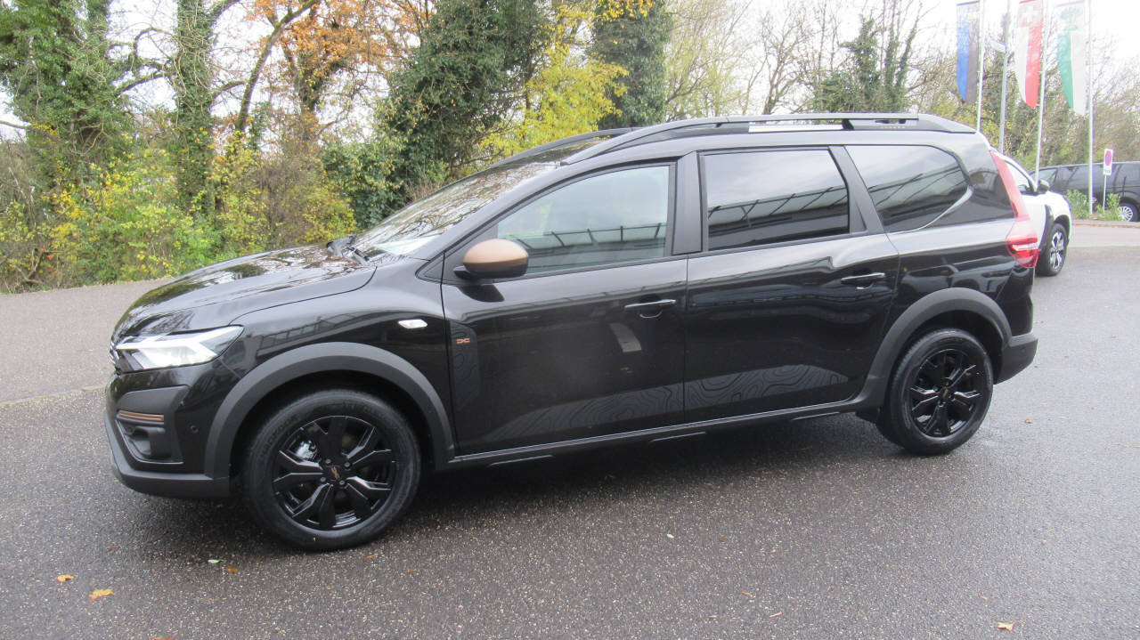 DACIA Jogger 1.6 Hybrid Extreme, Hybride Intégral Essence/Électricité, Voiture de démonstration, Automatique - 2
