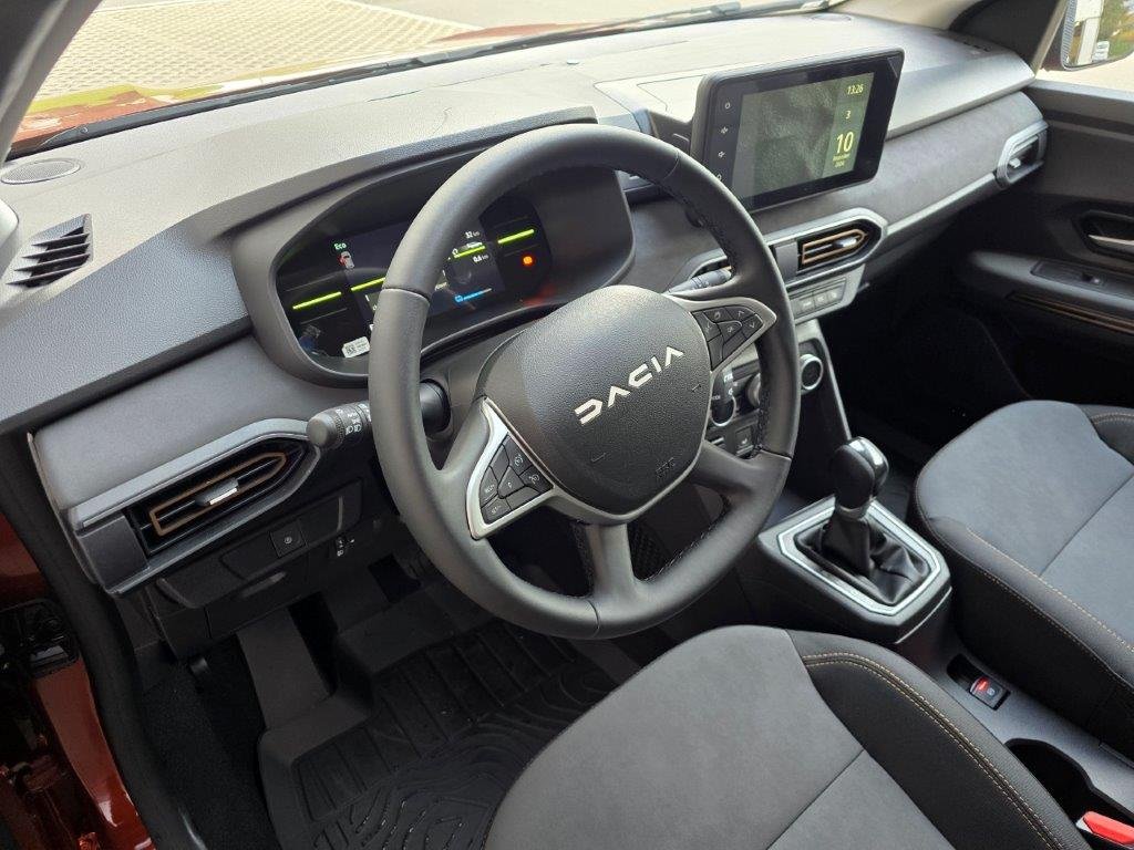 DACIA Jogger Extreme hybrid 140 7-Plätze, Hybride Integrale Benzina/Elettrica, Auto dimostrativa, Automatico - 5