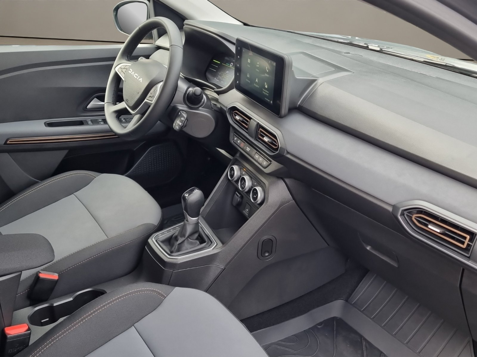 DACIA Jogger extreme hybrid 140 7P, Full-Hybrid Petrol/Electric, Ex-demonstrator, Automatic - 7
