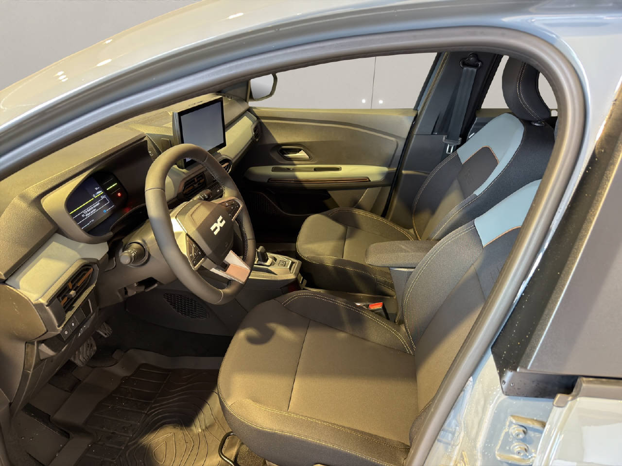 DACIA Jogger 1.8 Hybrid Extreme 7P, Full-Hybrid Petrol/Electric, Ex-demonstrator, Automatic - 5