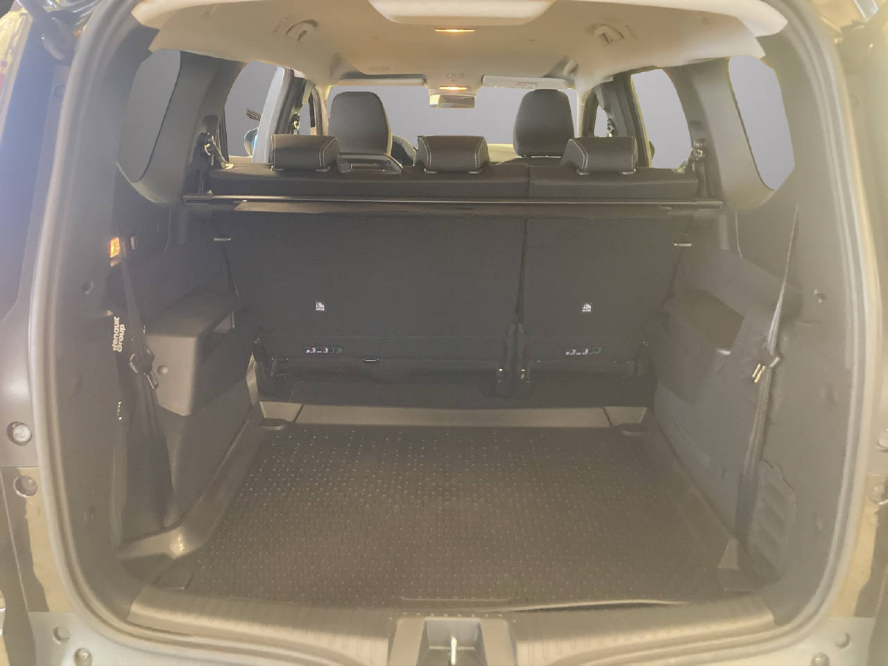 DACIA Jogger 1.8 Hybrid Journey 7Plätzer, Full-Hybrid Petrol/Electric, Ex-demonstrator, Automatic - 7