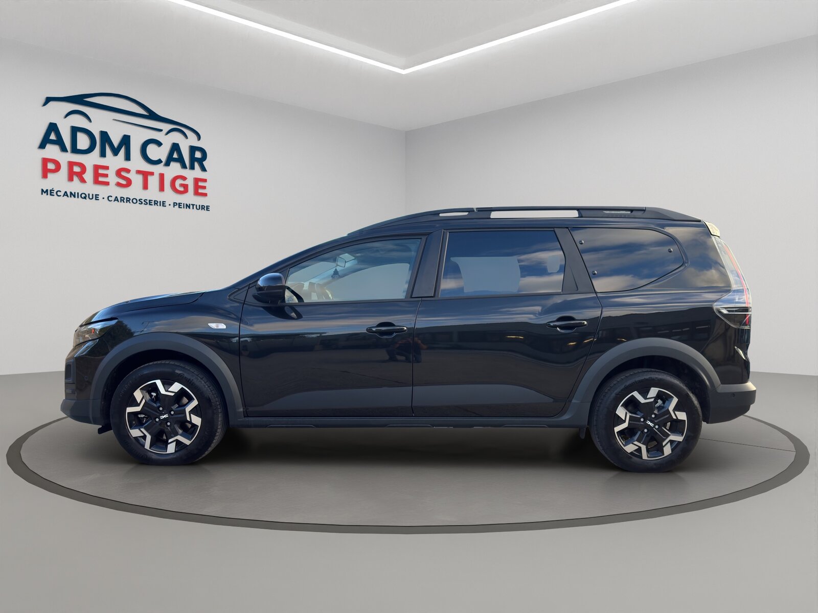 DACIA Jogger 1.8 Hybrid Journey 7P, Voll-Hybrid Benzin/Elektro, Vorführwagen, Automatik - 3
