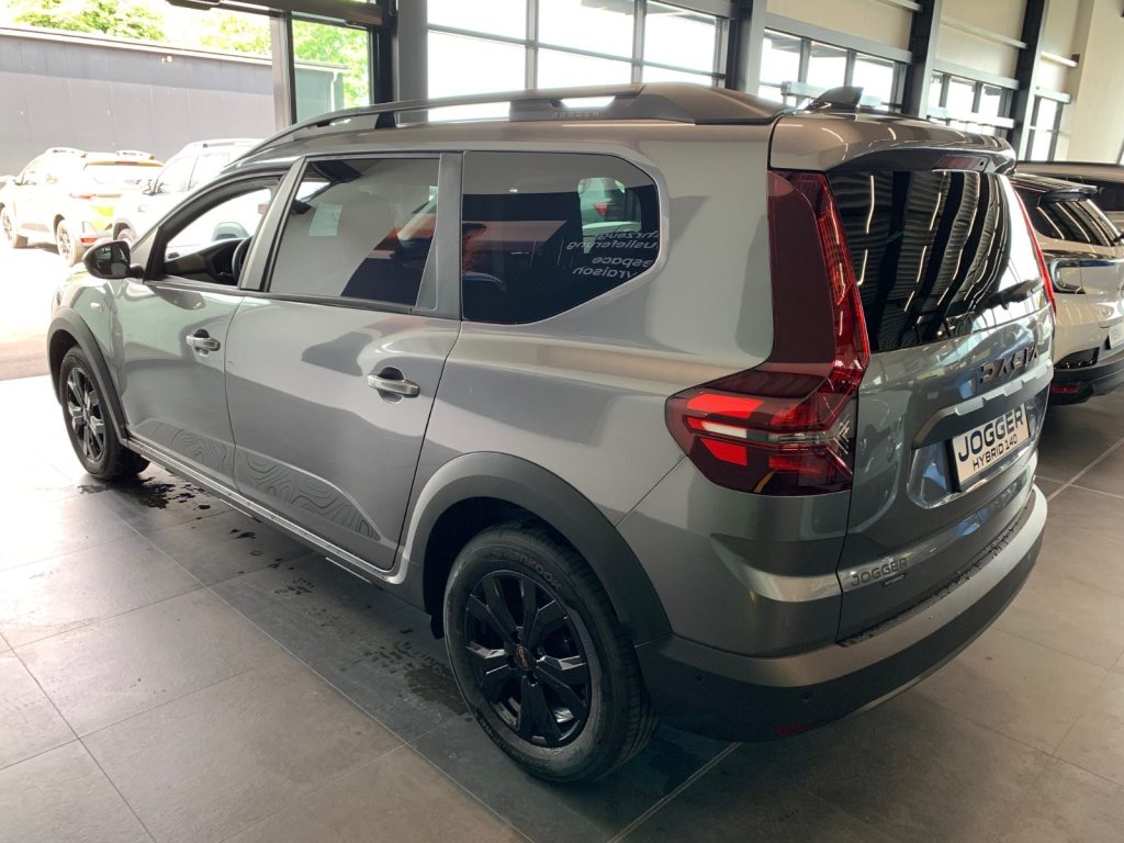DACIA JOGGER 1.6 Hybrid Extreme, Hybride Integrale Benzina/Elettrica, Auto dimostrativa, Automatico - 5