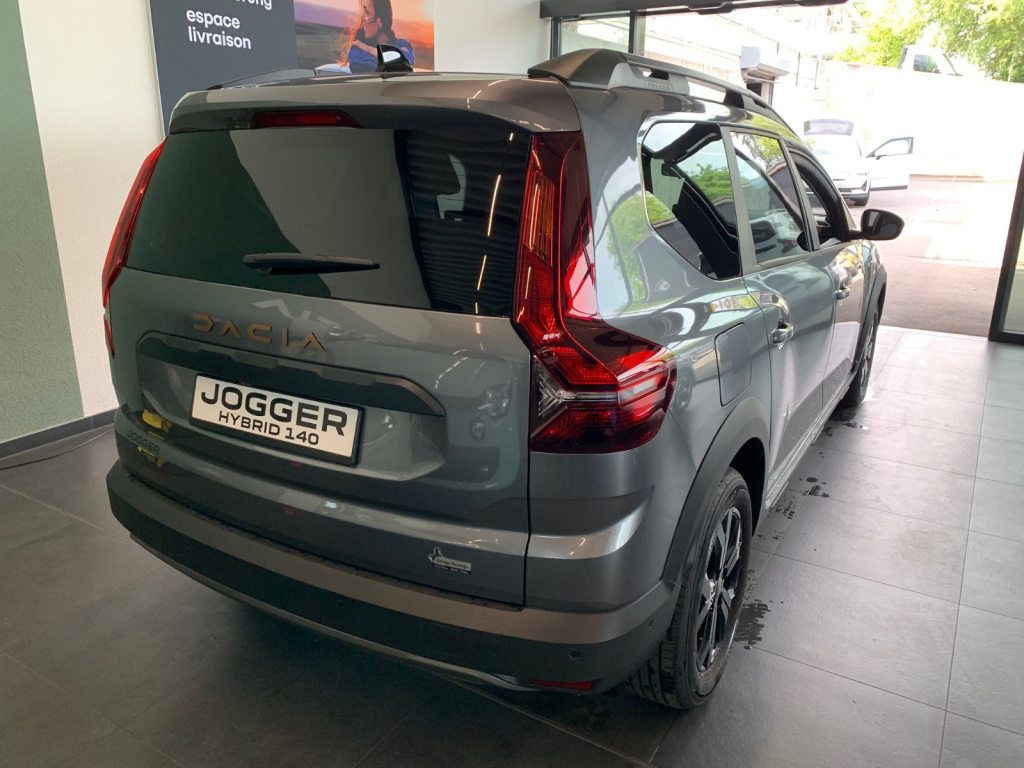 DACIA JOGGER 1.6 Hybrid Extreme, Hybride Integrale Benzina/Elettrica, Auto dimostrativa, Automatico - 4