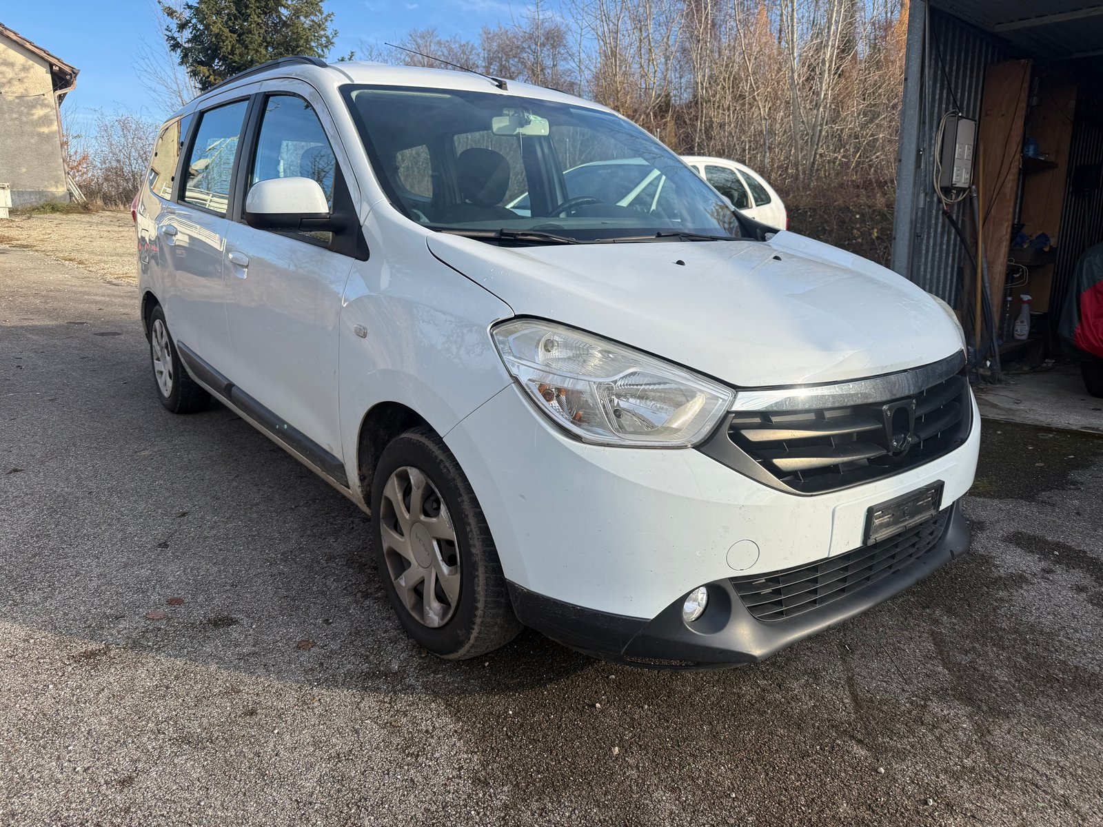 DACIA Lodgy 1.2 Turbo Lauréate 7PL, Essence, Occasion / Utilisé, Manuelle - 2
