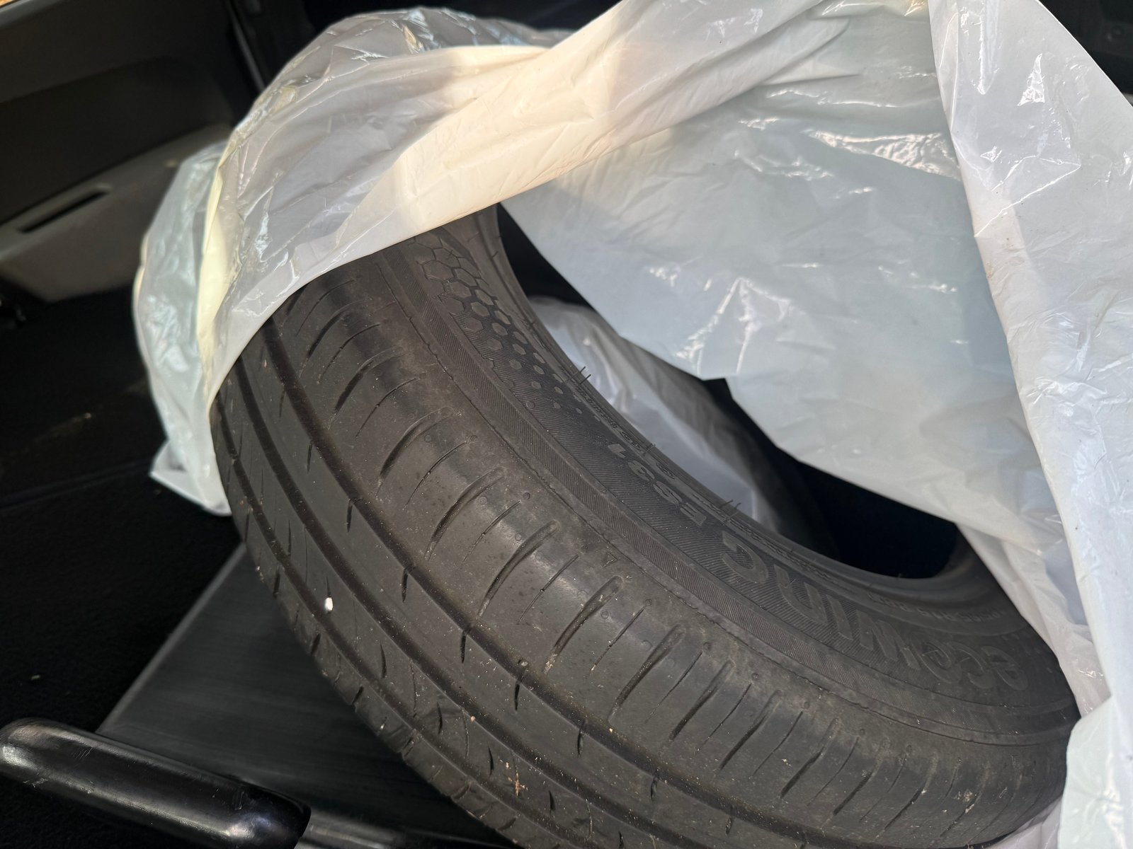 DACIA Lodgy 1.2 Turbo Lauréate 7PL, Essence, Occasion / Utilisé, Manuelle - 6