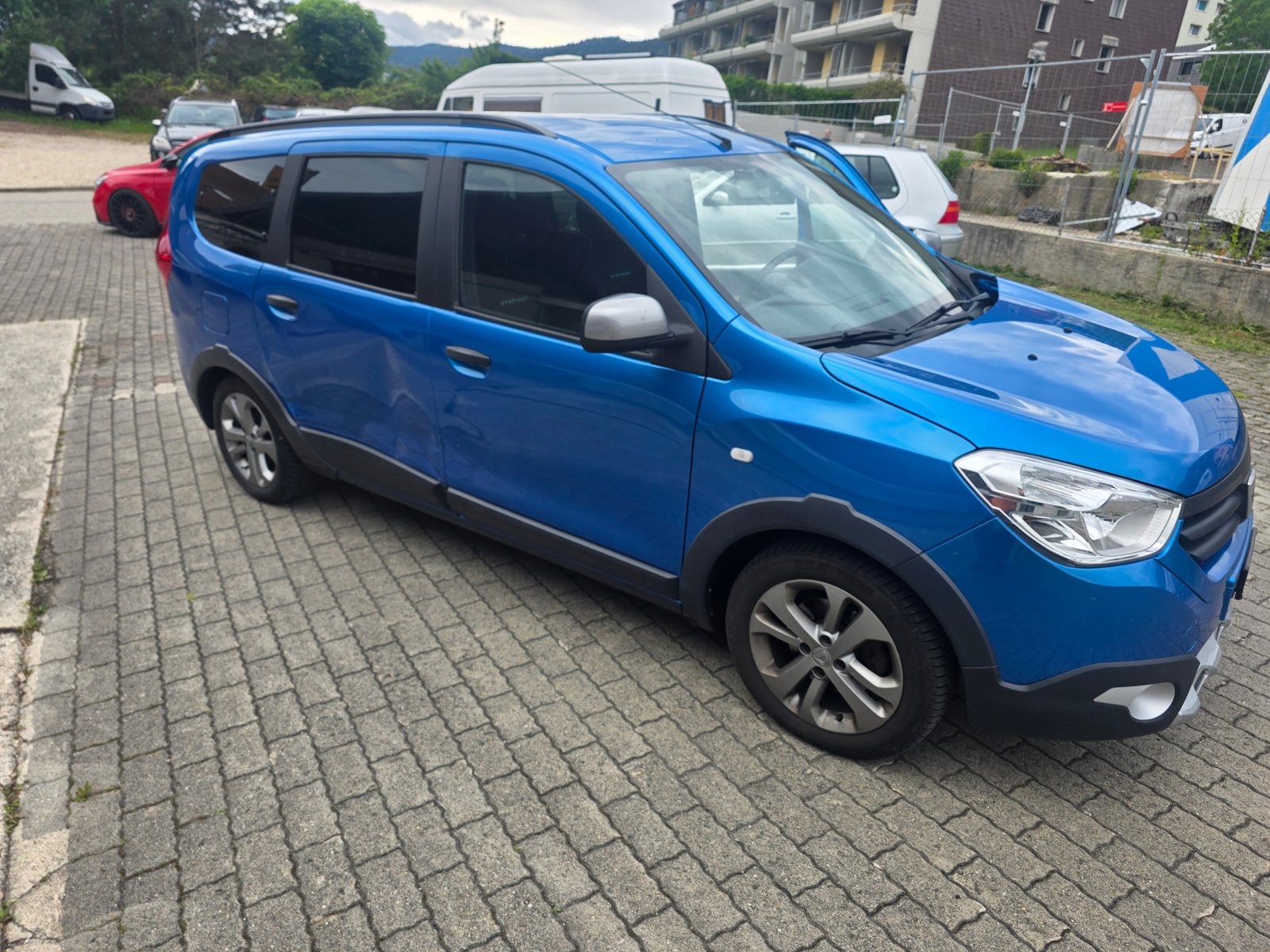 DACIA Lodgy 1.5dCi Stepway 7PL, Diesel, Occasion / Gebraucht, Handschaltung - 4
