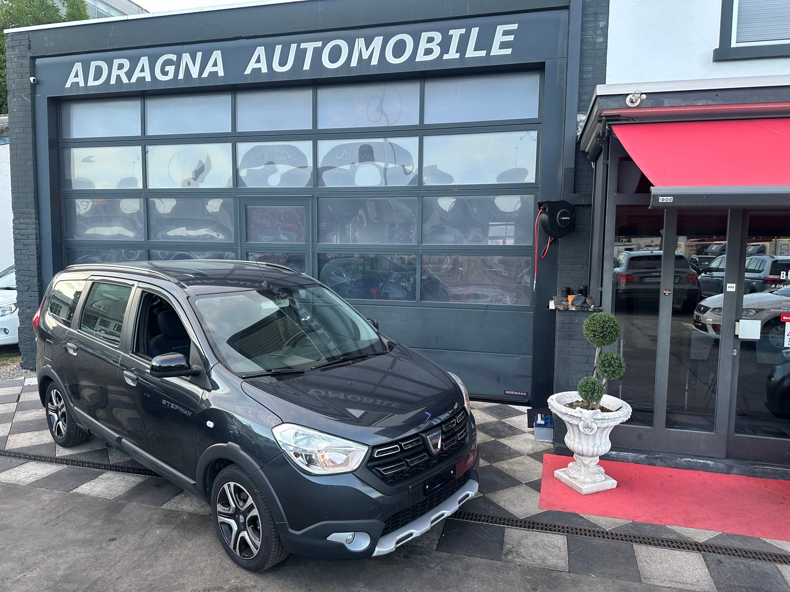 DACIA Lodgy 1.5dCi Stepway 7PL, Diesel, Occasion / Utilisé, Manuelle - 2