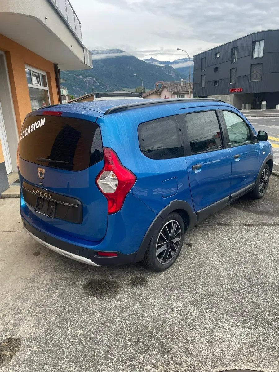 DACIA Lodgy 1.2 TCe Stepw. Unlim. 2 S/S 7P, Benzin, Occasion / Gebraucht, Handschaltung - 2