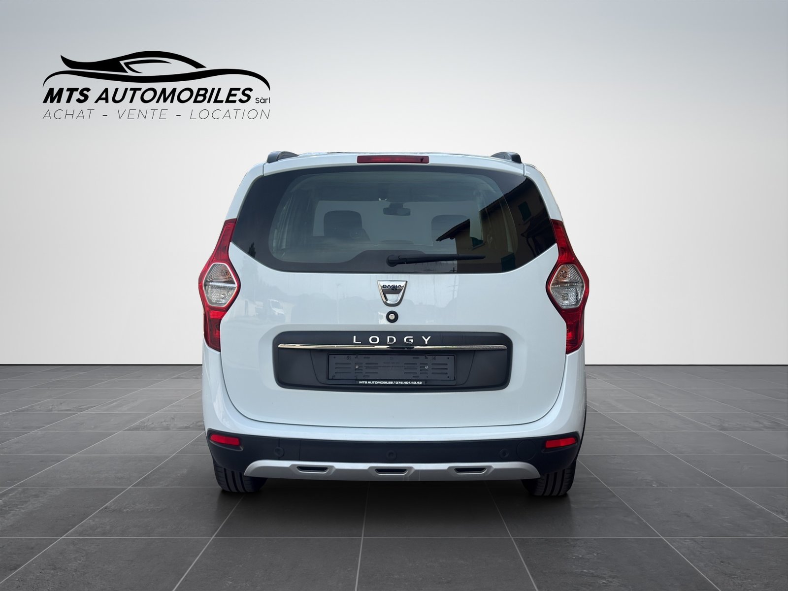 DACIA Lodgy TCE 130 Stepway 7PL, Essence, Occasion / Utilisé, Manuelle - 5