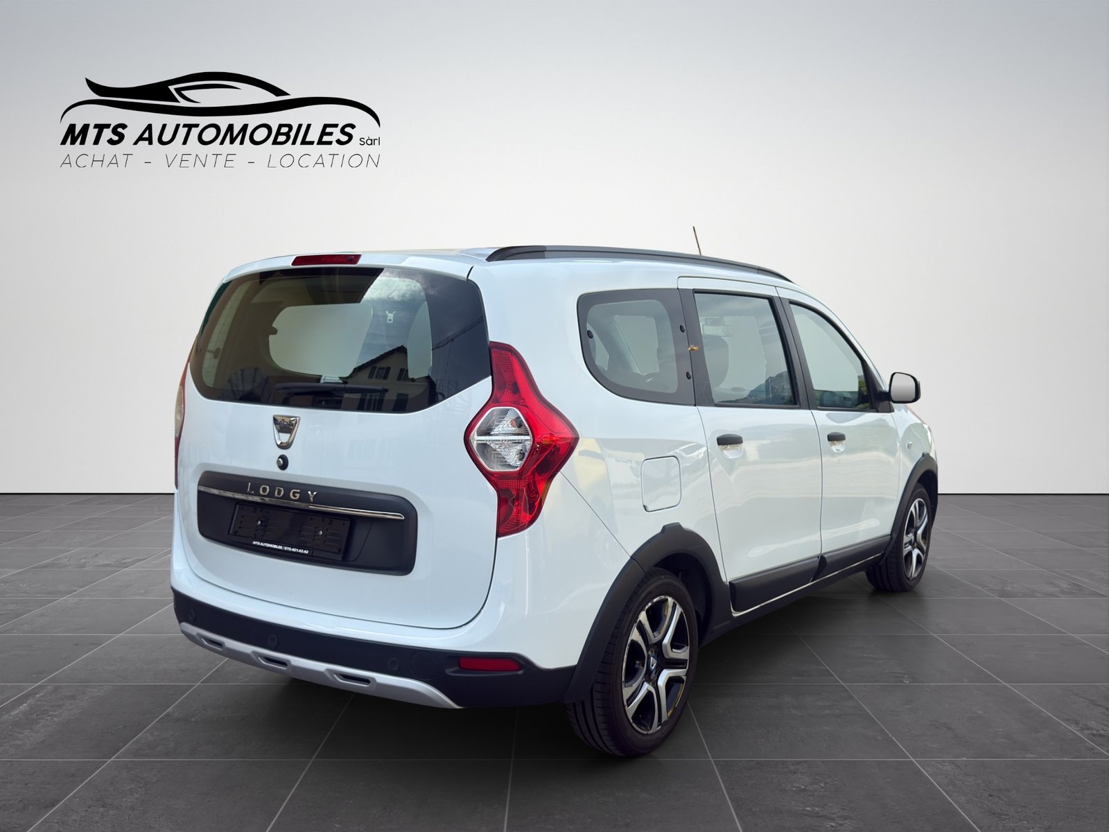 DACIA Lodgy TCE 130 Stepway 7PL, Essence, Occasion / Utilisé, Manuelle - 6