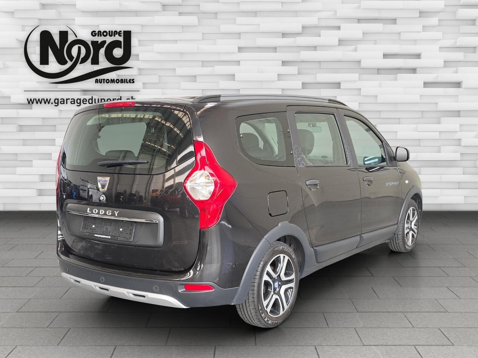 DACIA Lodgy 1.3 TCe Celebration S/S 7P, Benzin, Occasion / Gebraucht, Handschaltung - 2