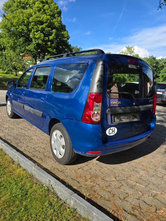 DACIA LOGAN 1.6 16V Lauréate 7P, Benzin, Occasion / Gebraucht, Handschaltung - 5