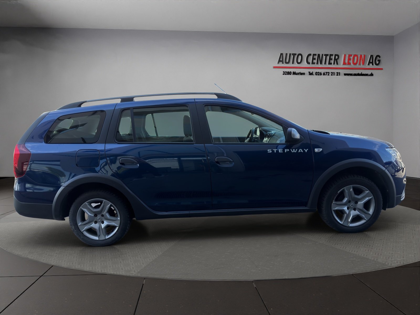 DACIA Logan MCV 0.9 Stepway, Petrol, Second hand / Used, Manual - 7