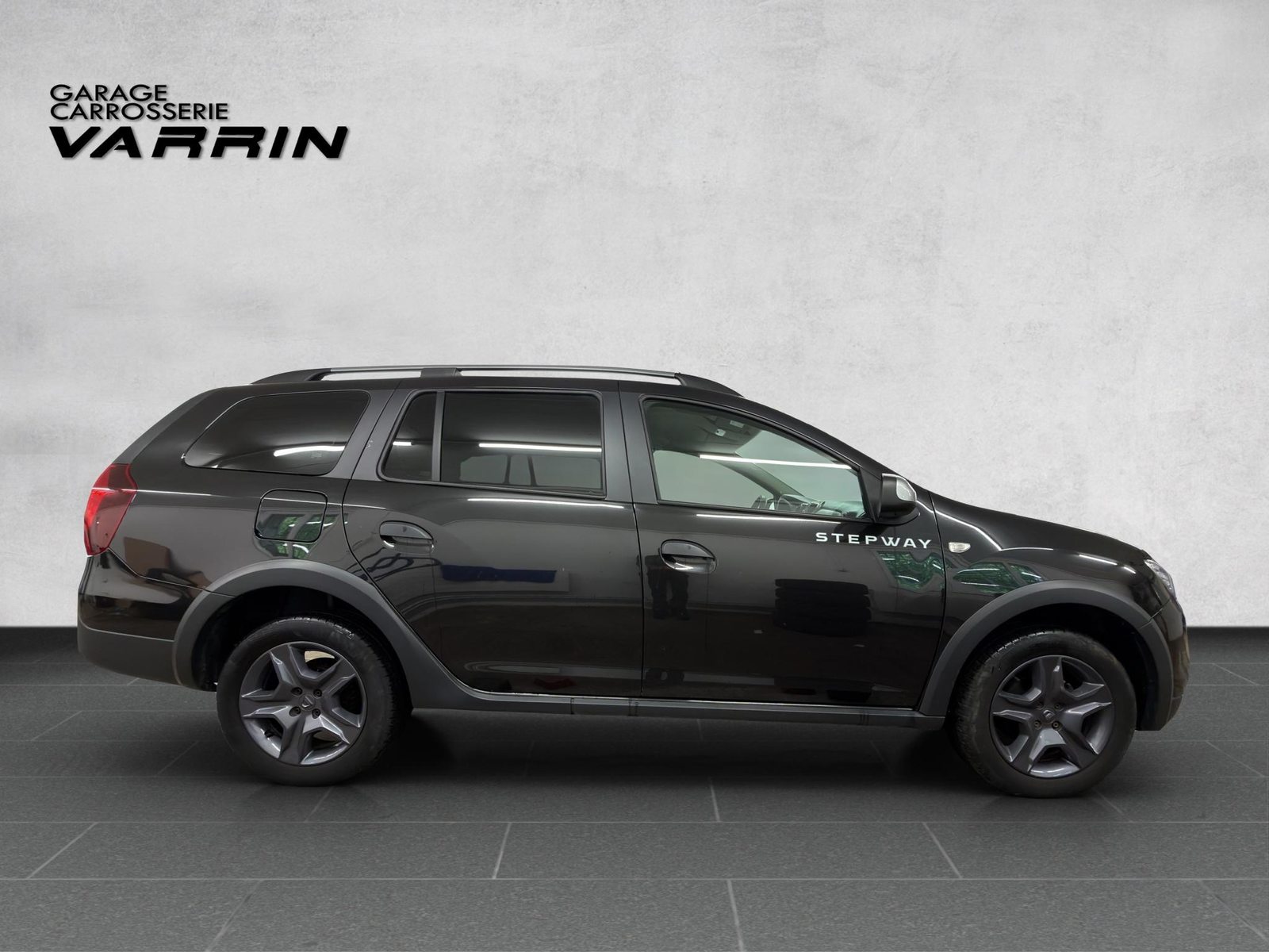 DACIA Logan MCV 0.9 TCe Stepway Unlimited S/S, Benzin, Occasion / Gebraucht, Automatik - 7