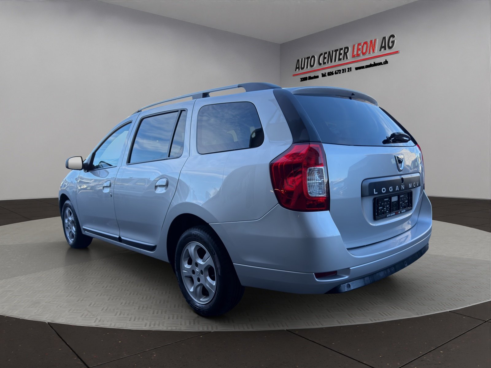 DACIA Logan MCV 0.9 Ambiance Automatic, Benzin, Occasion / Gebraucht, Automatik - 4
