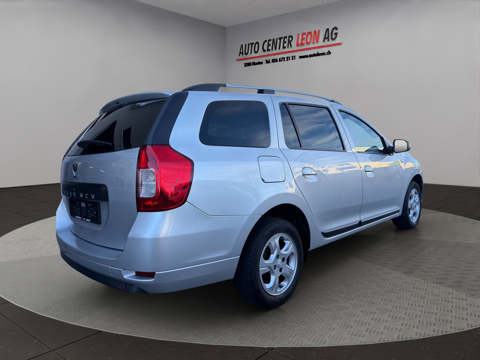 DACIA Logan MCV 0.9 Ambiance Automatic, Benzin, Occasion / Gebraucht, Automatik - 6