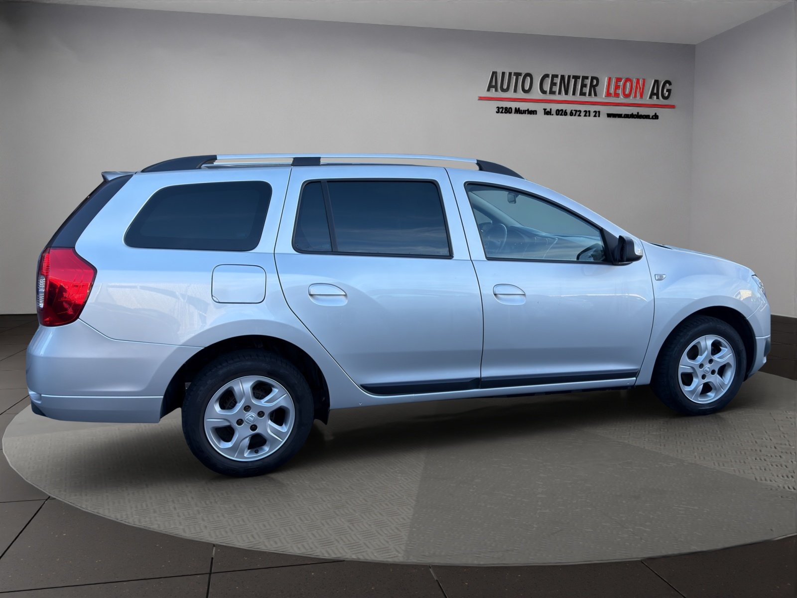 DACIA Logan MCV 0.9 Ambiance Automatic, Benzin, Occasion / Gebraucht, Automatik - 7