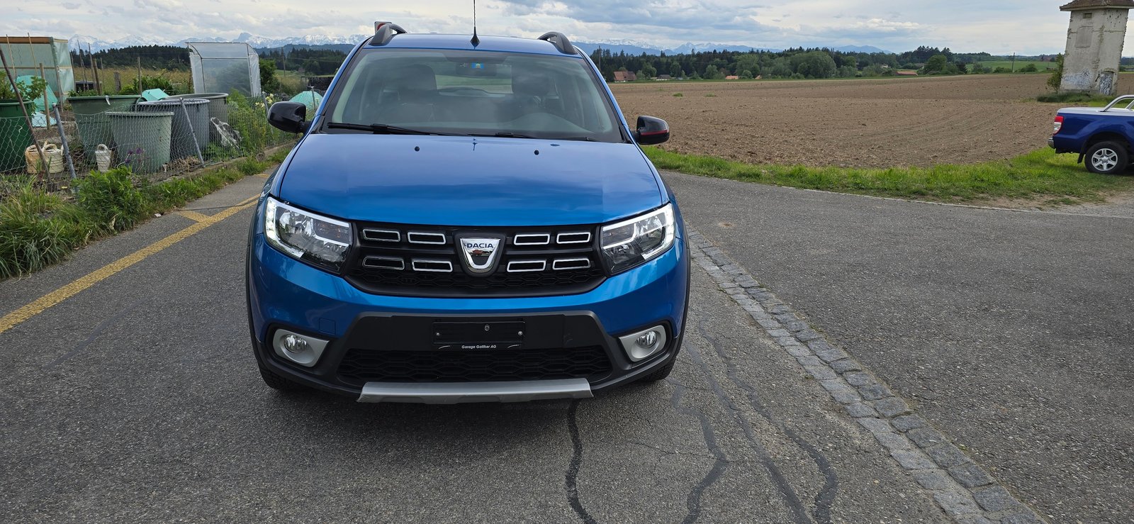 DACIA Logan MCV 0.9 Stepway Automatic, Benzin, Occasion / Gebraucht, Automatik - 2