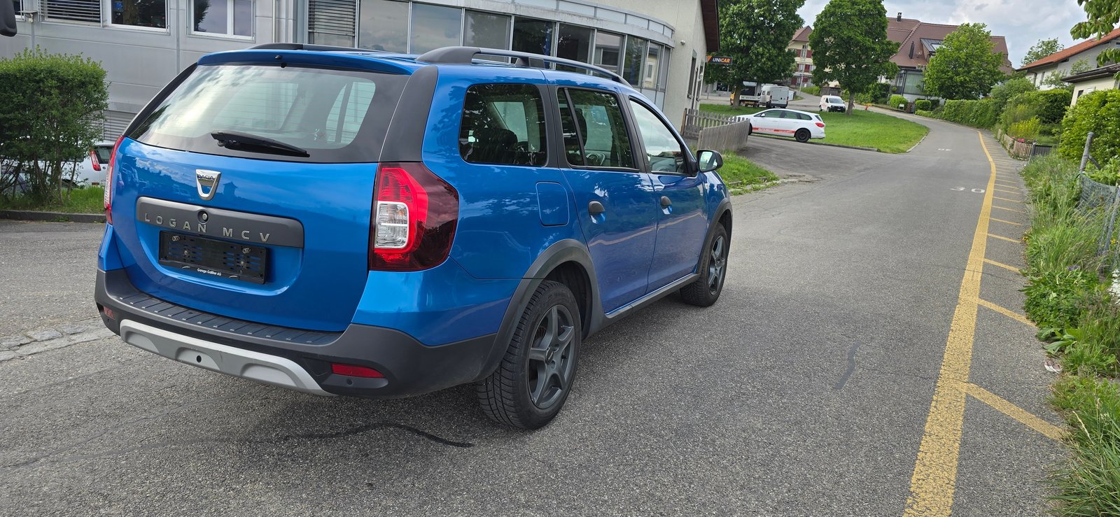 DACIA Logan MCV 0.9 Stepway Automatic, Benzin, Occasion / Gebraucht, Automatik - 7