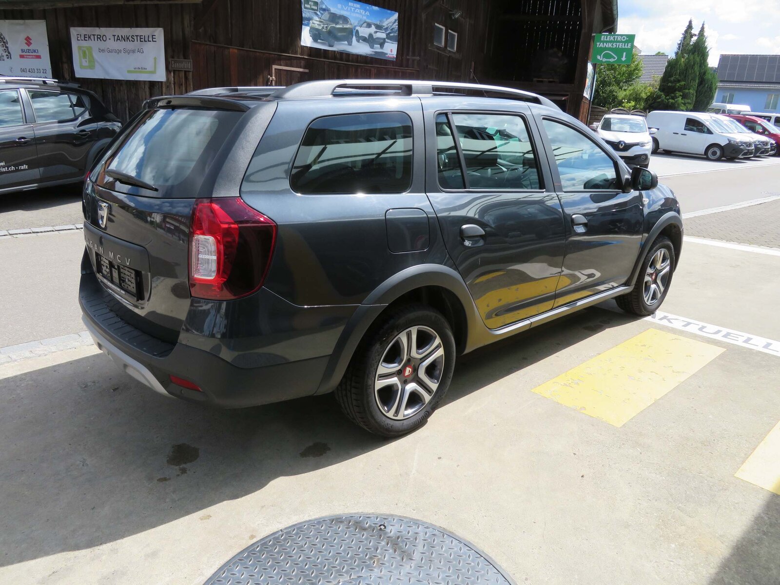 DACIA Logan MCV 0.9 TCe Stepway E6c S/S, Essence, Occasion / Utilisé, Manuelle - 6