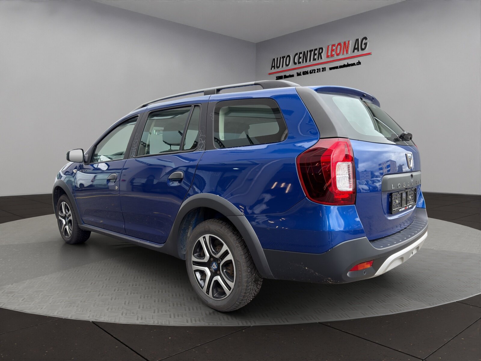 DACIA Logan MCV TCe 90 Stepway, Benzin, Occasion, Handschaltung - 4