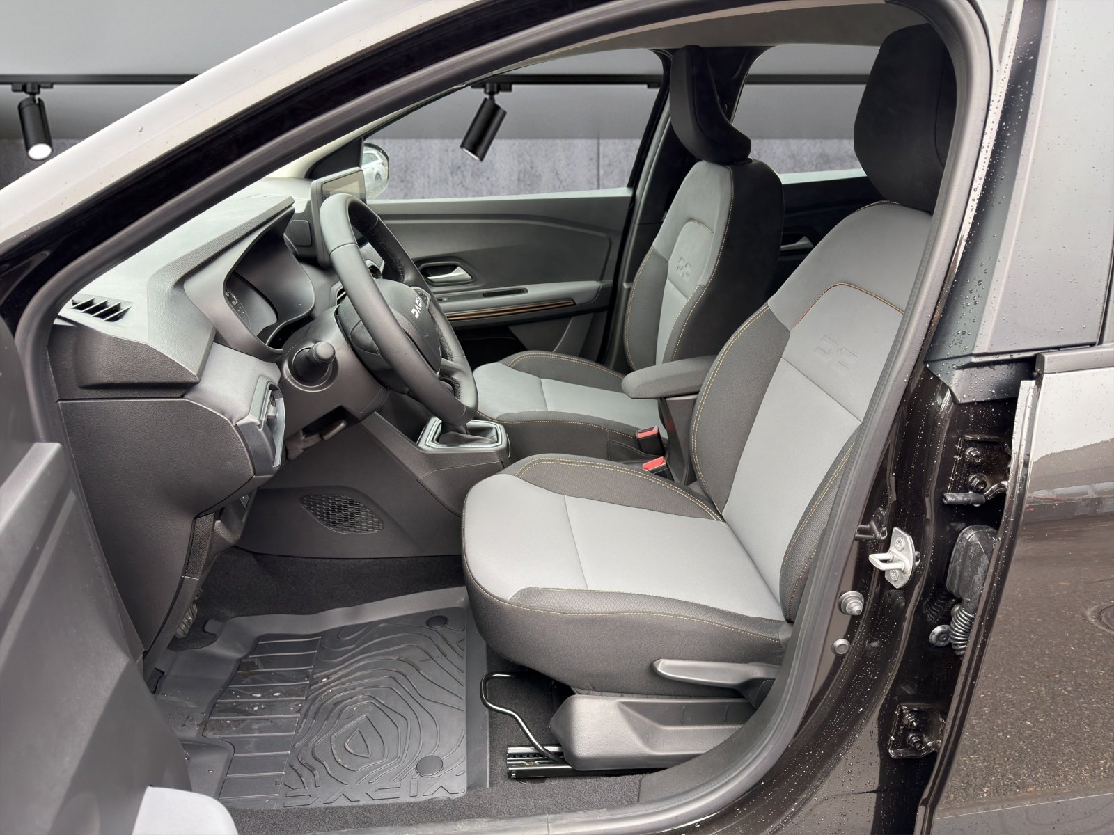 DACIA Sandero Stepway TCe 90 Extreme+ CVT, Benzin, Neuwagen, Automat - 6