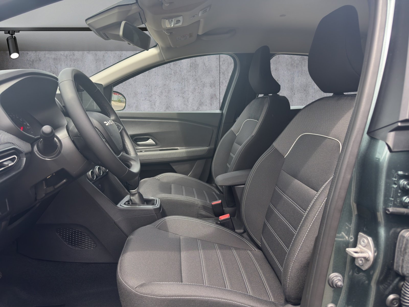 DACIA Sandero TCe 90 Journey CVT, Petrol, New car, Automatic - 6