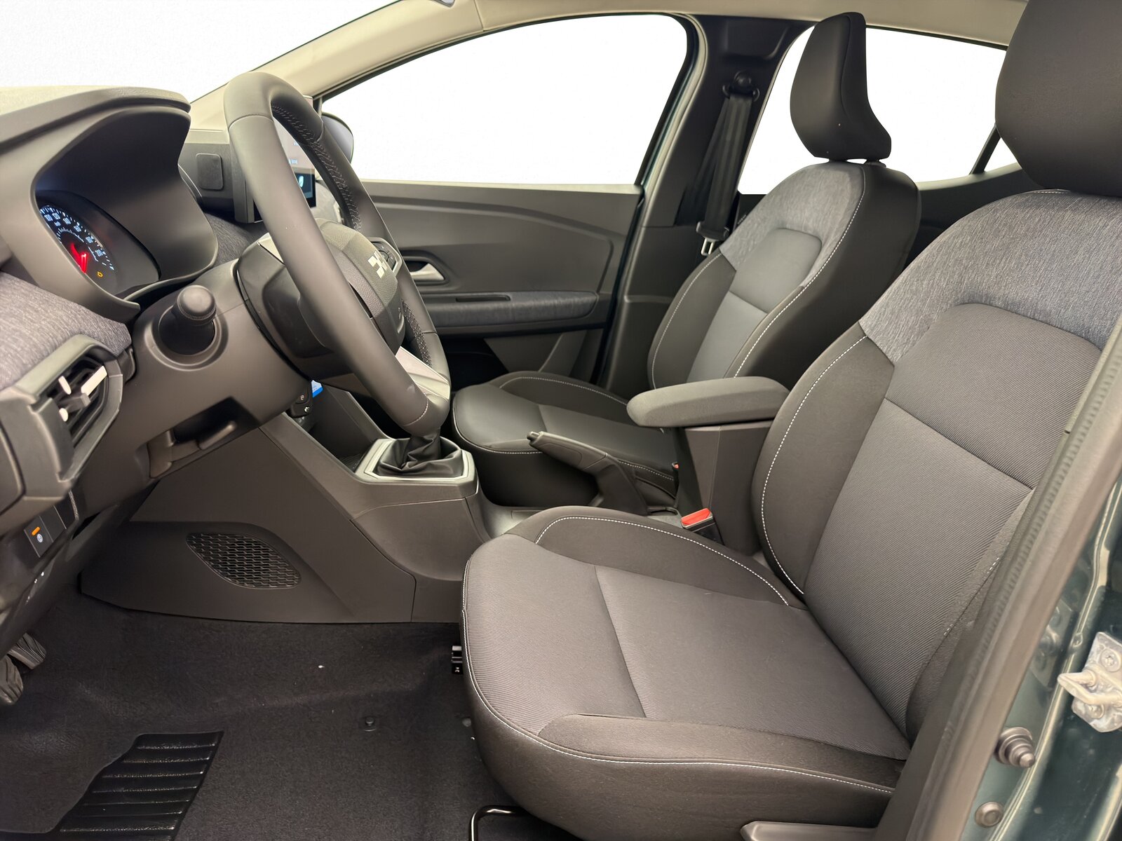 DACIA Sandero 1.0 TCe 100 Expression, Petrol, New car, Manual - 7