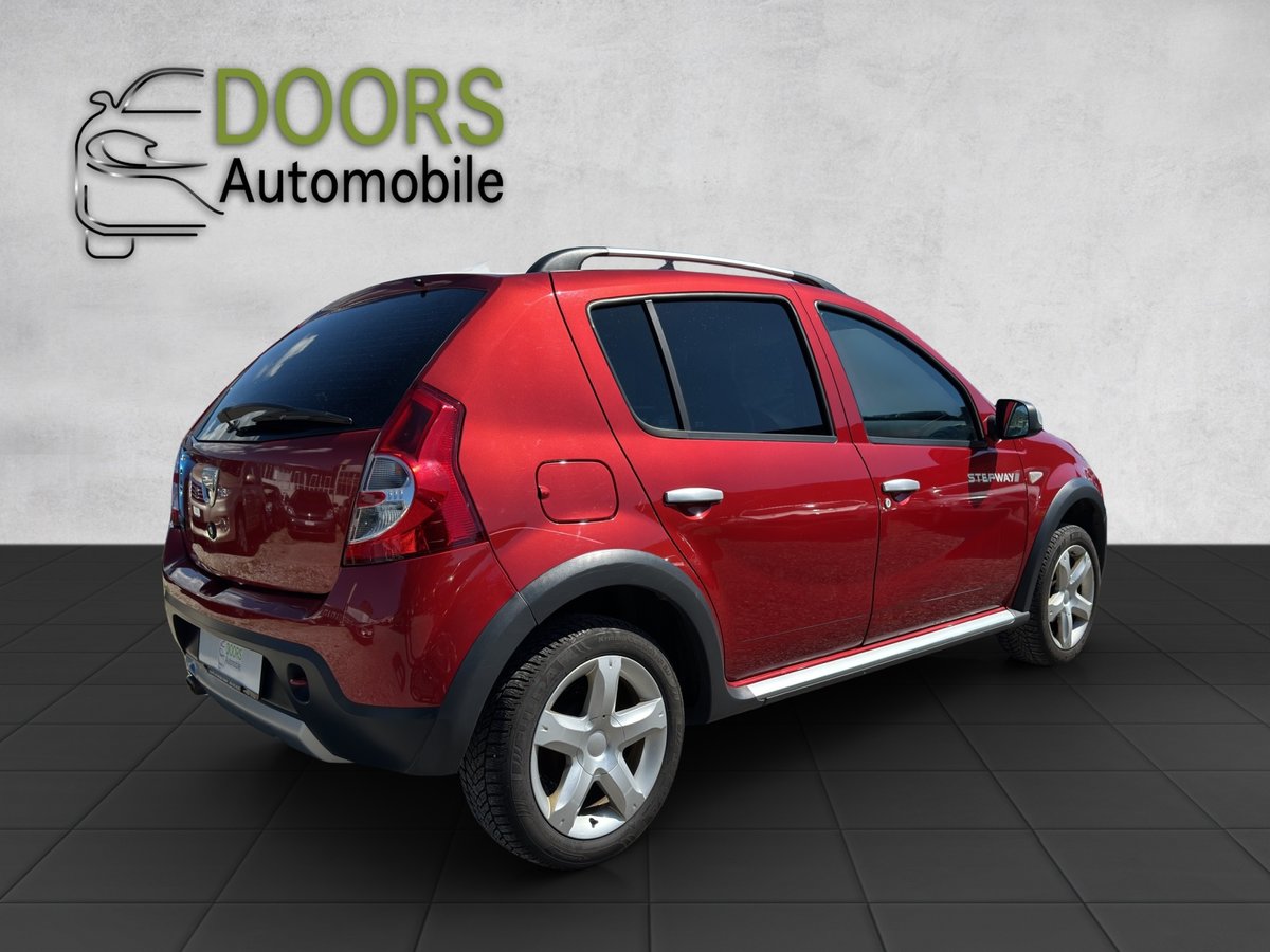 DACIA Sandero 1.6 Stepway, Benzin, Occasion / Gebraucht, Handschaltung - 4