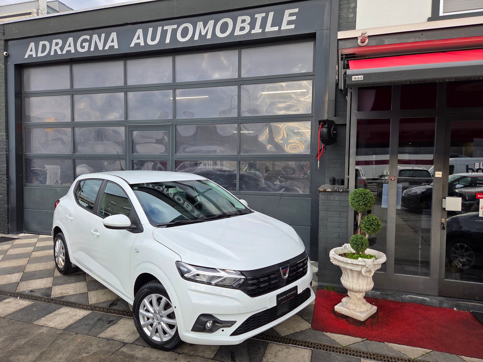 DACIA Sandero TCe 90 Comfort CVT, Petrol, Second hand / Used, Automatic - 3