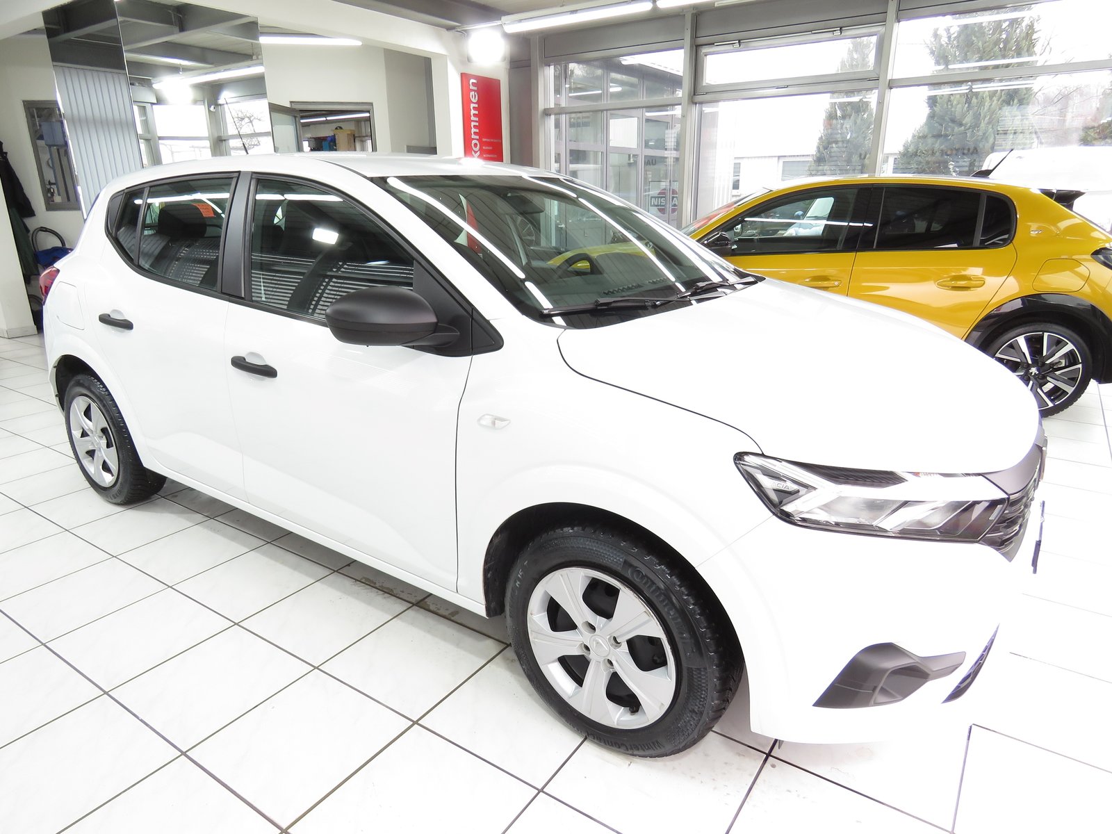 DACIA Sandero SCe 65 Essential, Benzin, Occasion / Gebraucht, Handschaltung - 3