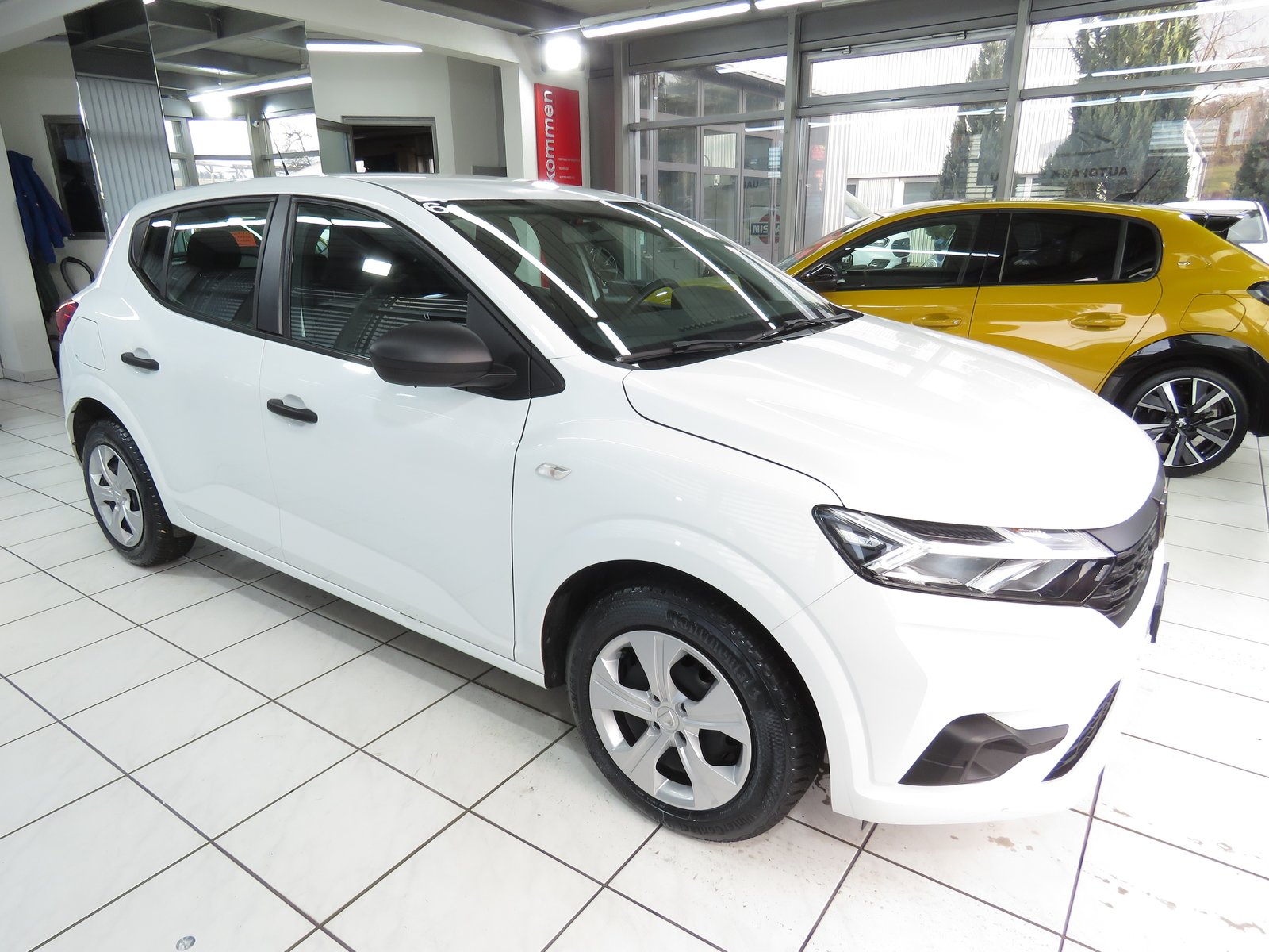 DACIA Sandero SCe 65 Essential, Benzina, Occasioni / Usate, Manuale - 3