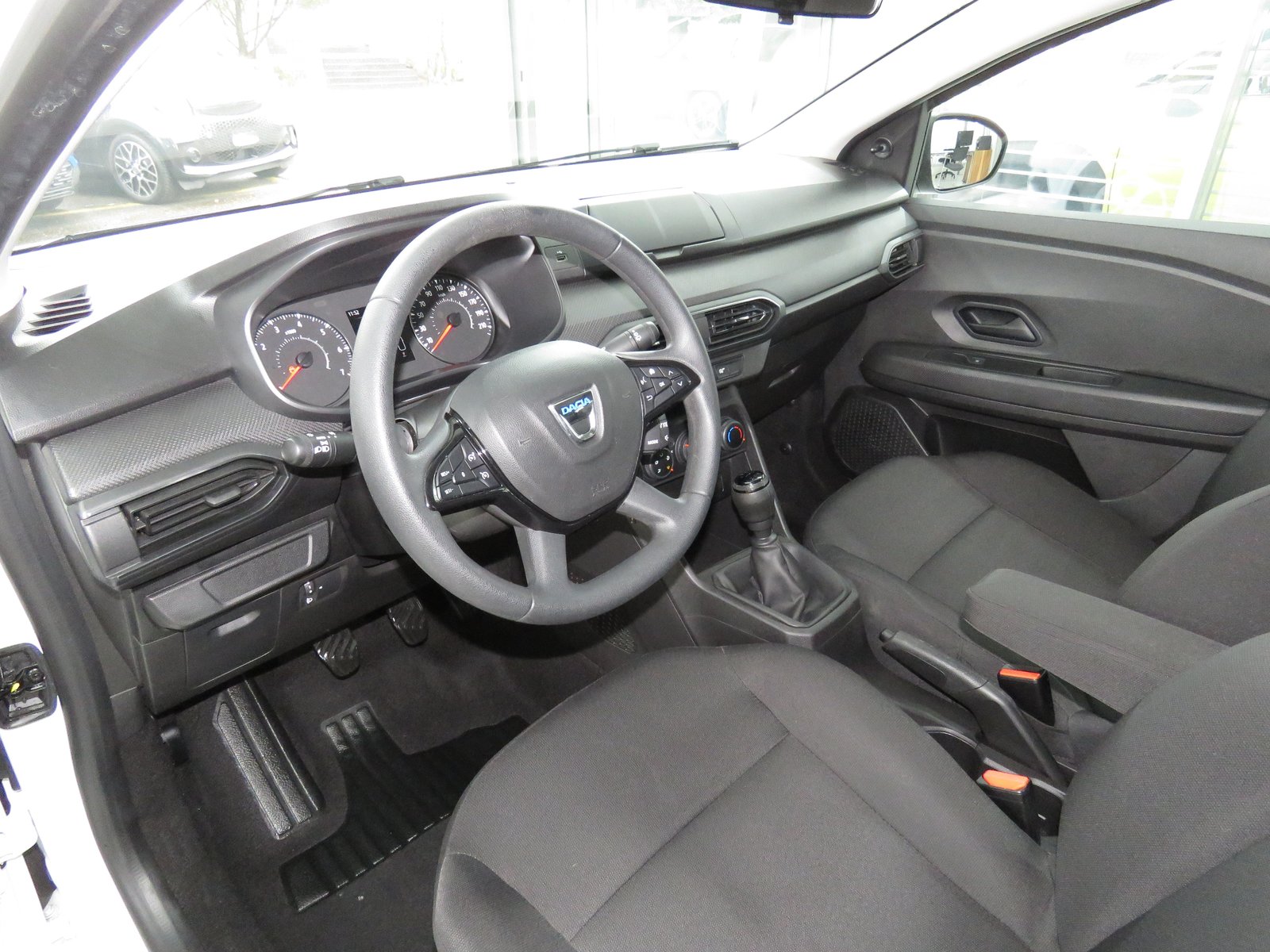 DACIA Sandero SCe 65 Essential, Benzin, Occasion / Gebraucht, Handschaltung - 7