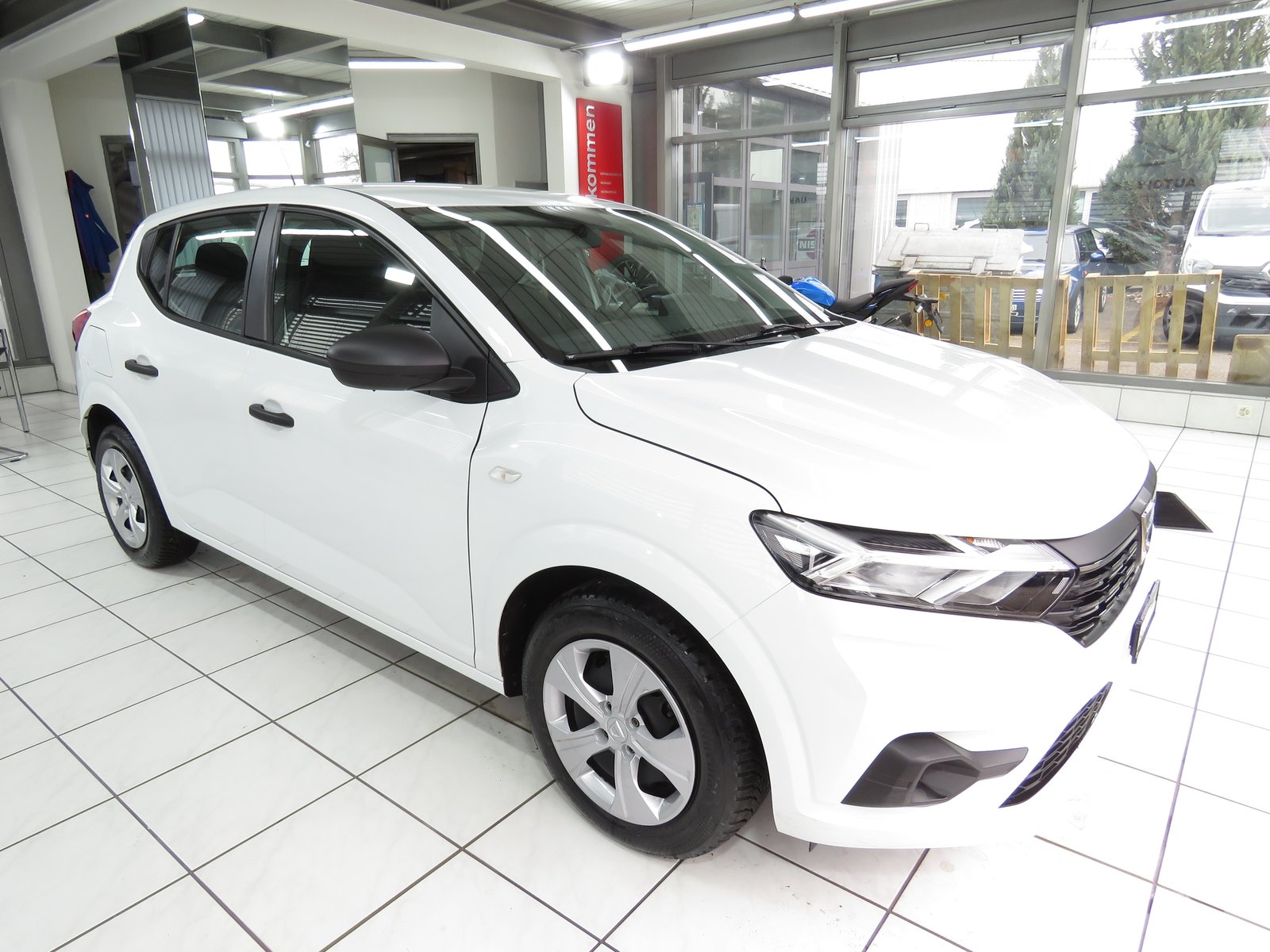 DACIA Sandero SCe 65 Essential, Benzina, Occasioni / Usate, Manuale - 3