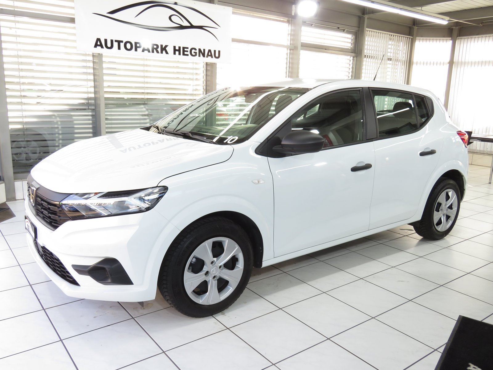 DACIA Sandero SCe 65 Essential