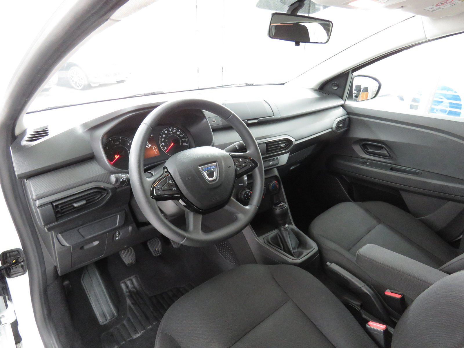 DACIA Sandero SCe 65 Essential, Petrol, Second hand / Used, Manual - 7