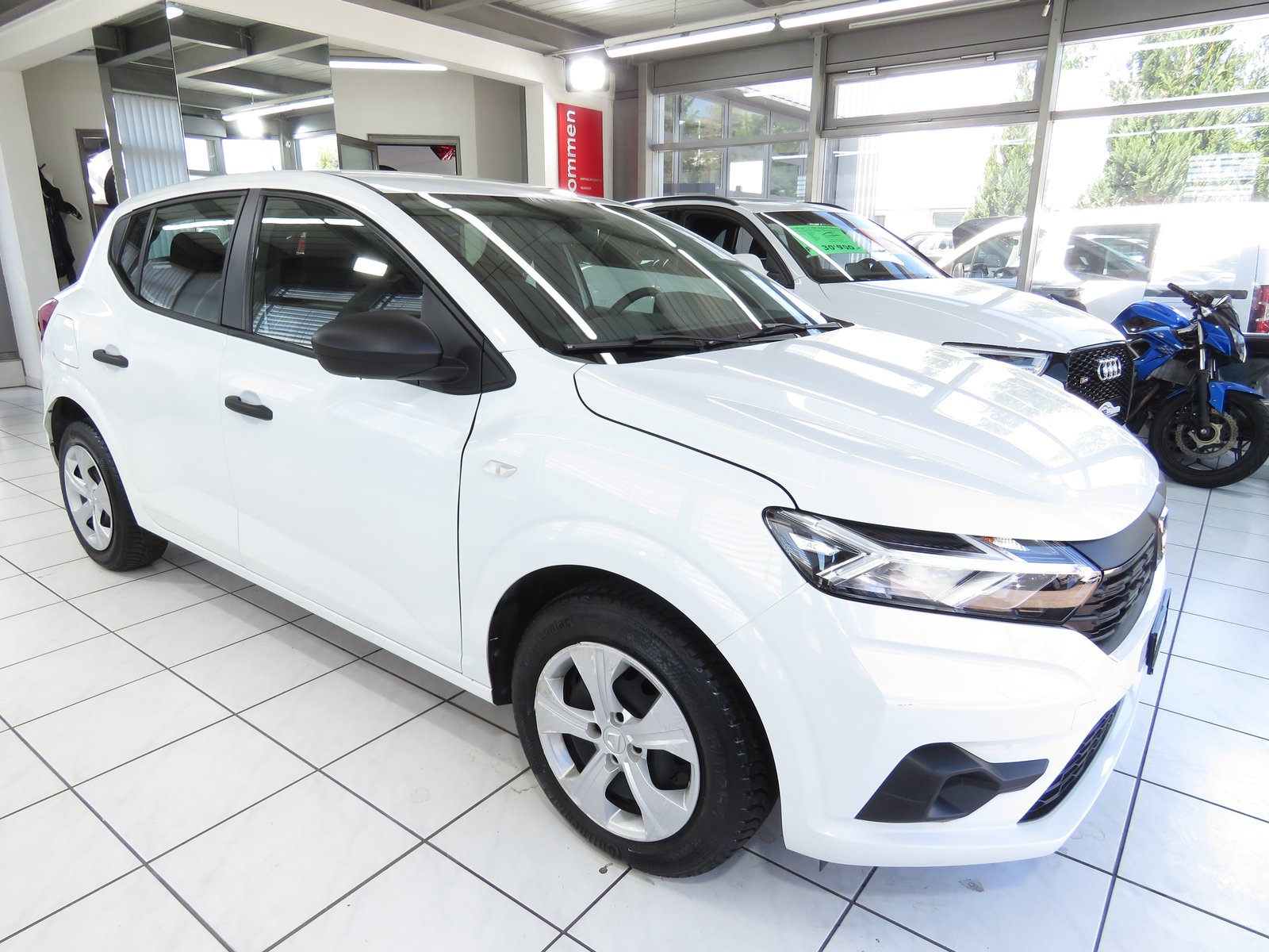 DACIA Sandero SCe 65 Essential, Benzin, Occasion / Gebraucht, Handschaltung - 3