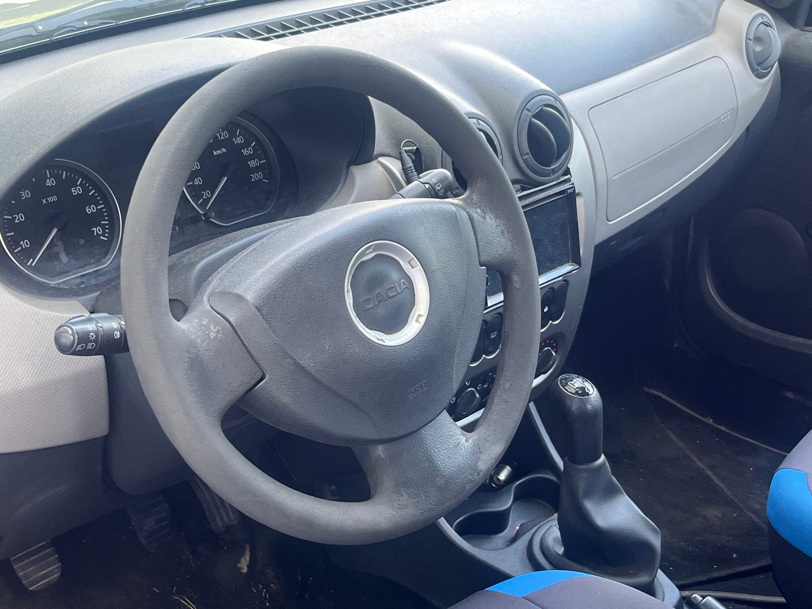 DACIA Sandero 1.2, Benzin, Occasion / Gebraucht, Handschaltung - 7