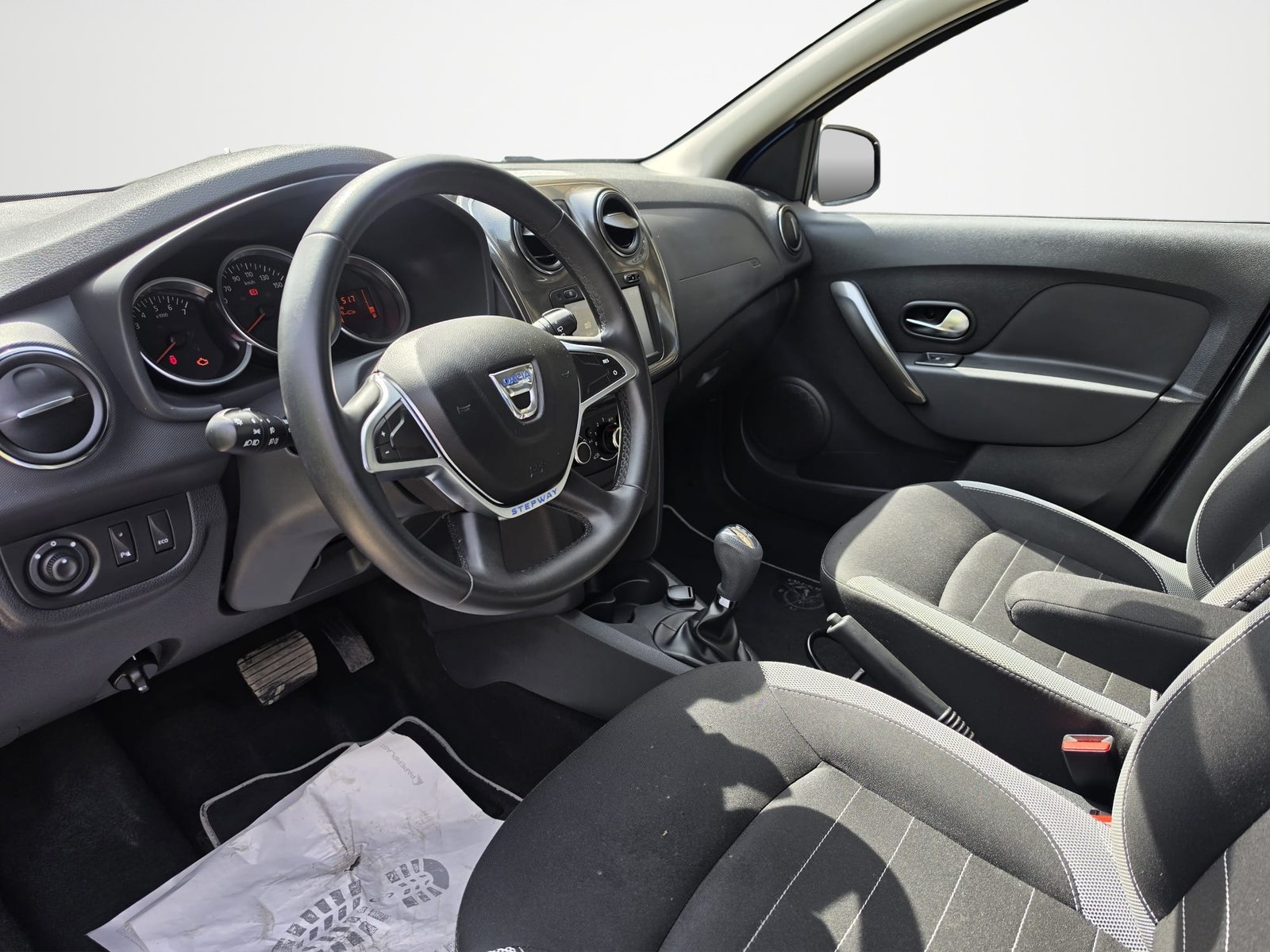 DACIA Sandero Tce 90 Stepway Lauréate Automatic, Benzin, Occasion / Gebraucht, Automatik - 7
