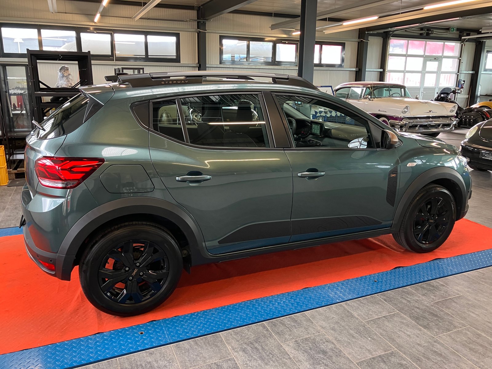 DACIA Sandero Stepway TCe 90 Extreme+ CVT, Essence, Occasion / Utilisé, Automatique - 2