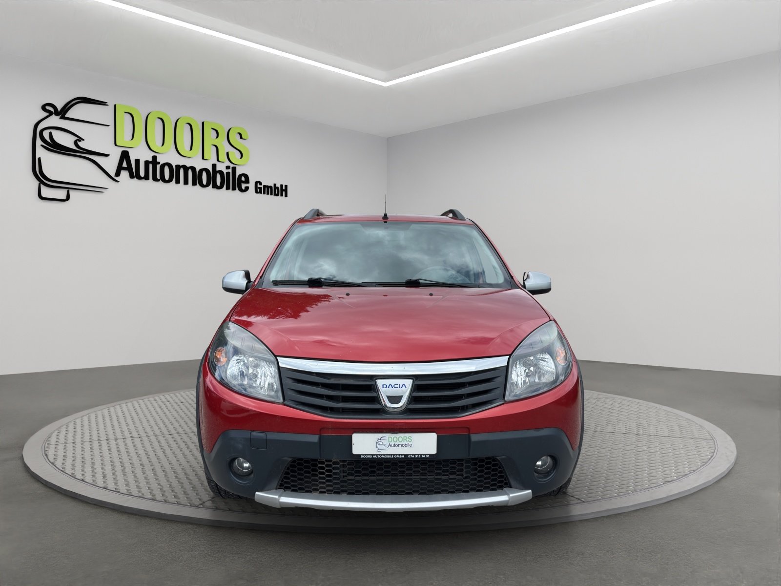 DACIA Sandero 1.6 Stepway, Benzin, Occasion / Gebraucht, Handschaltung - 2